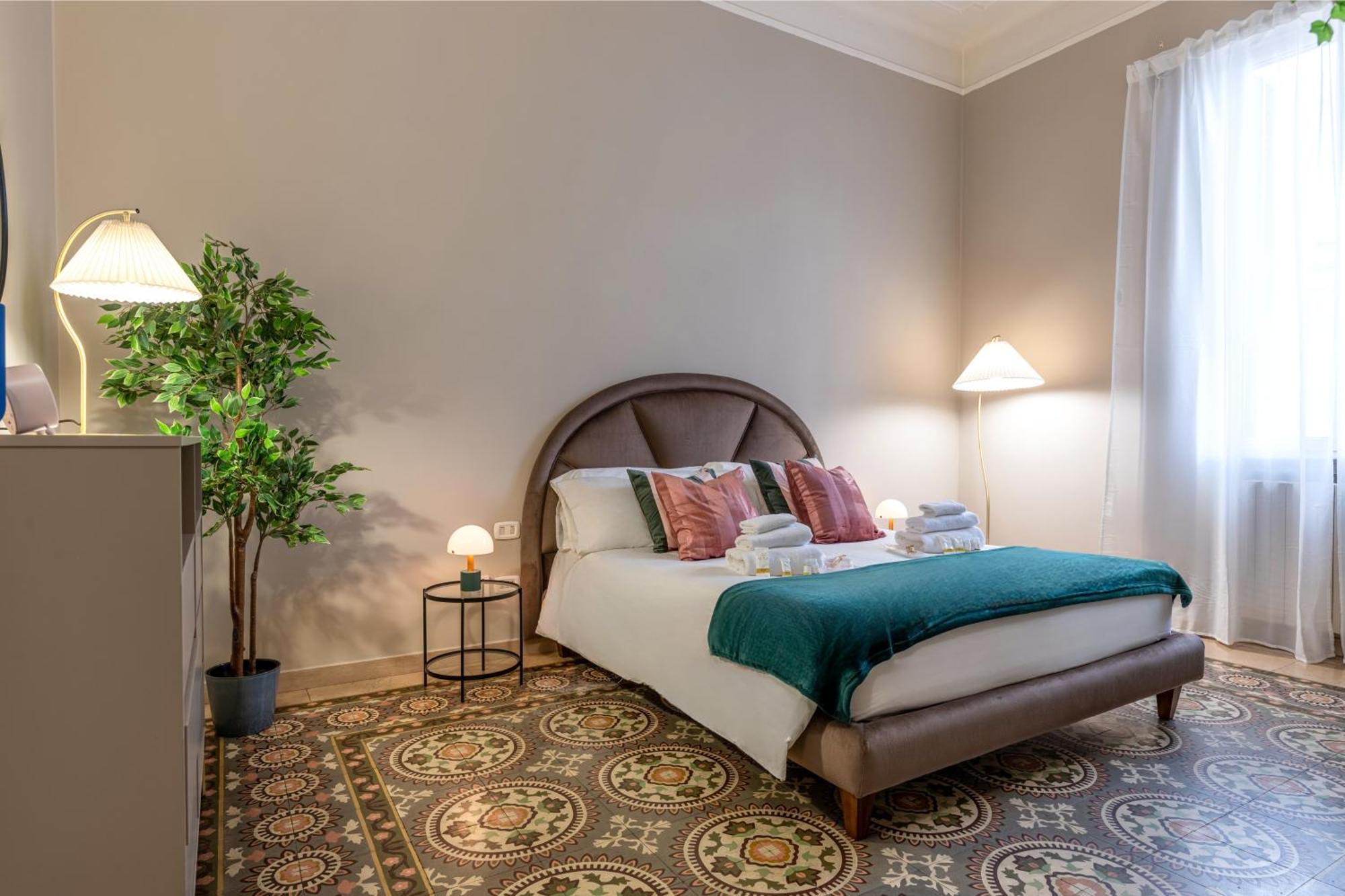 100Mq Maison Paradise - Central & Elegant Apt Bari Eksteriør billede