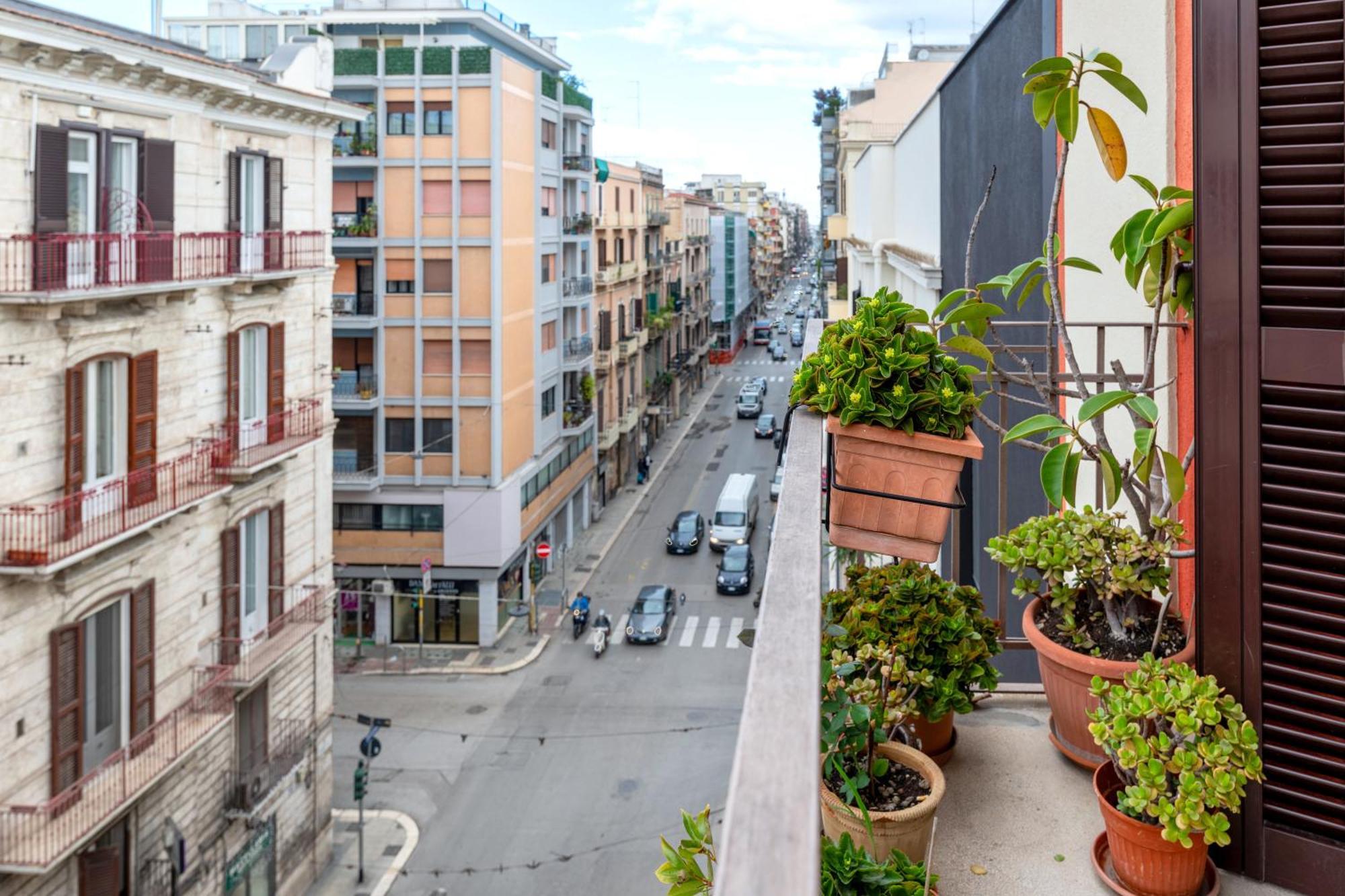 100Mq Maison Paradise - Central & Elegant Apt Bari Eksteriør billede