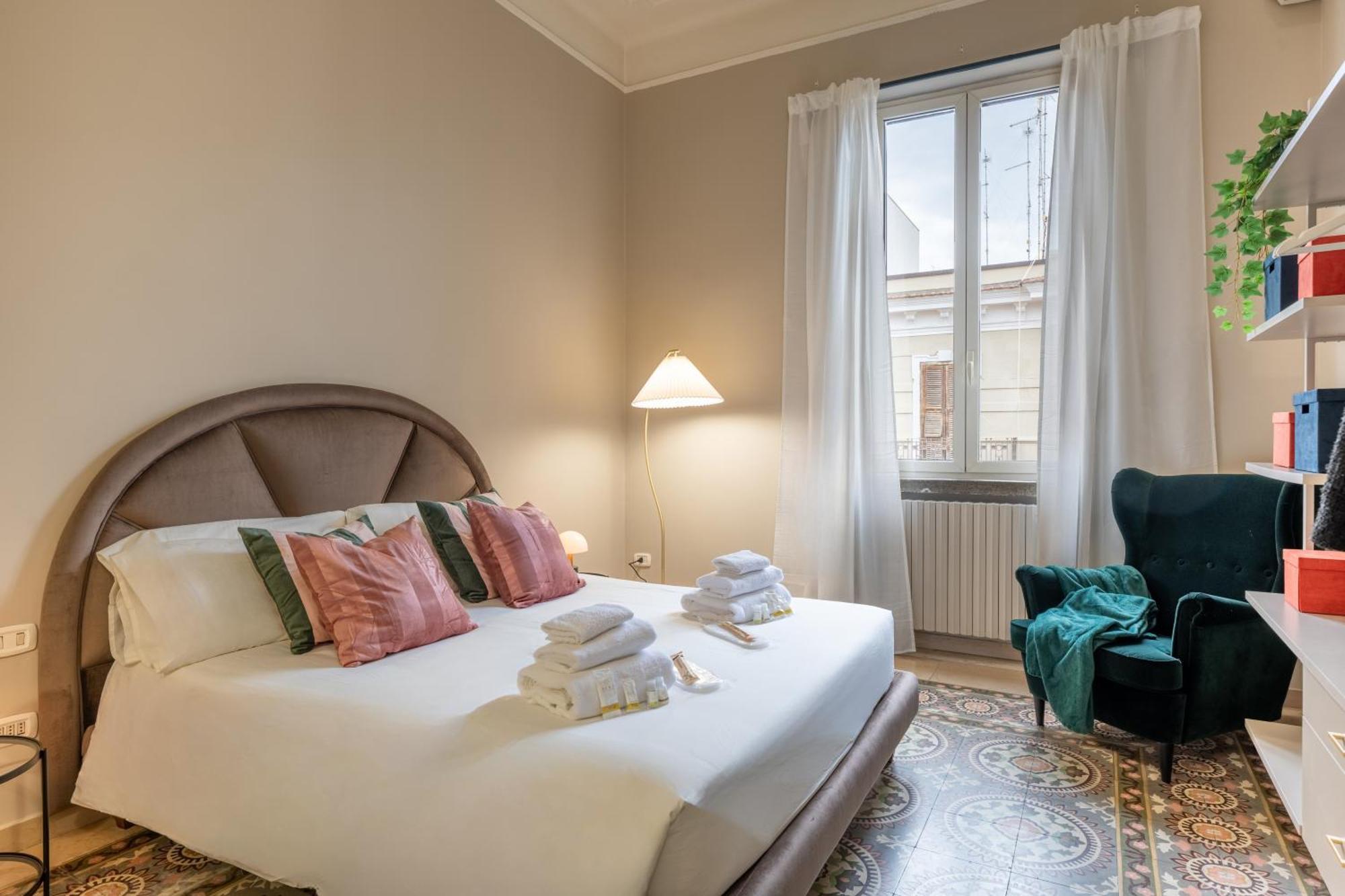 100Mq Maison Paradise - Central & Elegant Apt Bari Eksteriør billede